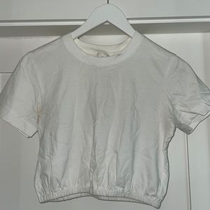 Aritzia cropped shirt EXTRA SMALL